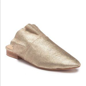 NWT!  FREE PEOPLE Gold Metallic Leather "Sienna" Ruffle Mule Sz 40/US 10